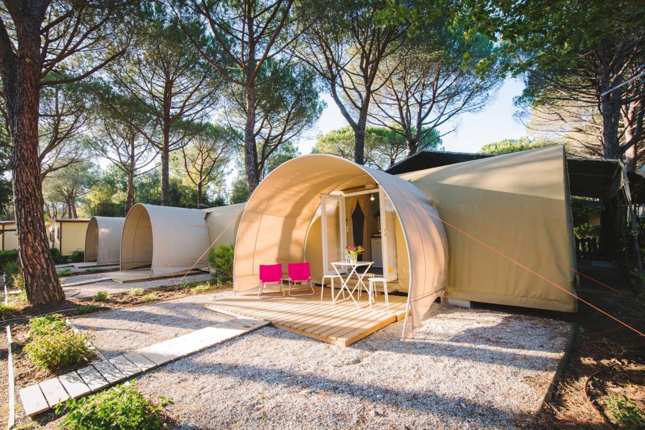 Camping Arcobaleno Marina Di Bibbona Kültér fotó