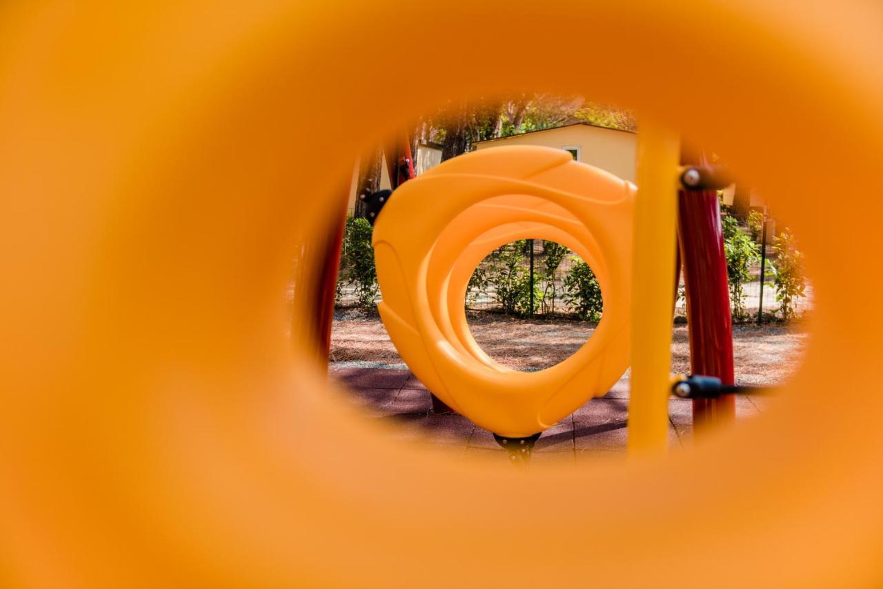 Camping Arcobaleno Marina Di Bibbona Kültér fotó