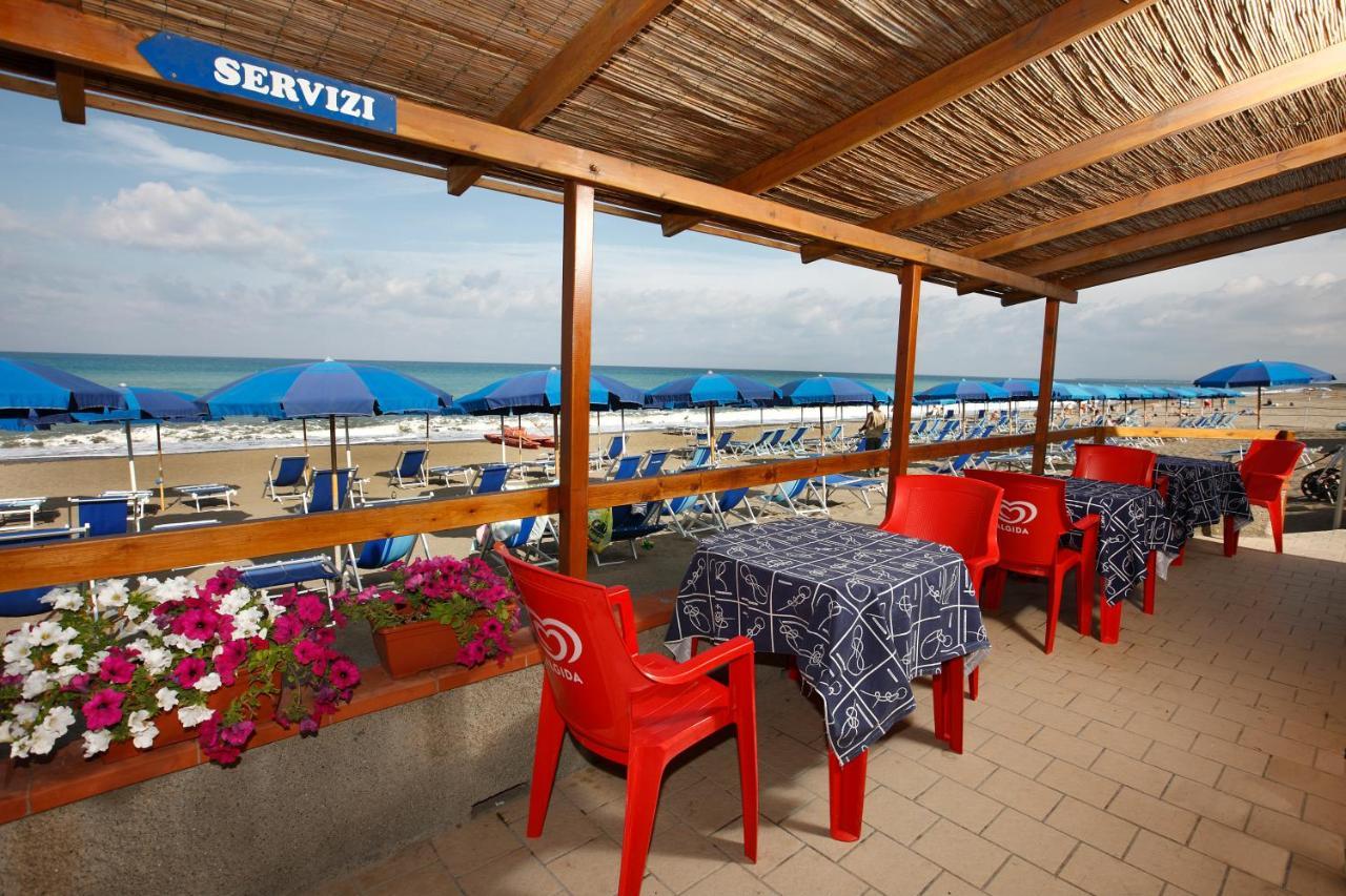 Camping Arcobaleno Marina Di Bibbona Kültér fotó